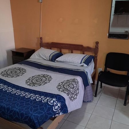 Urbano Hotel Tarija Exterior photo
